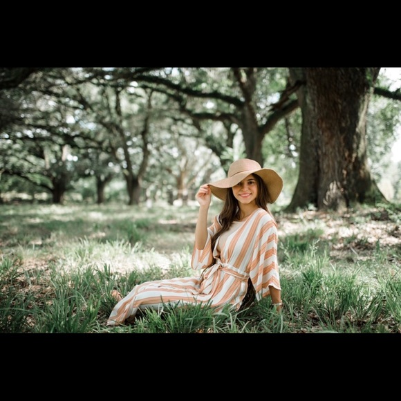 Meet your Posher, Hannah - Picture 1 of 1